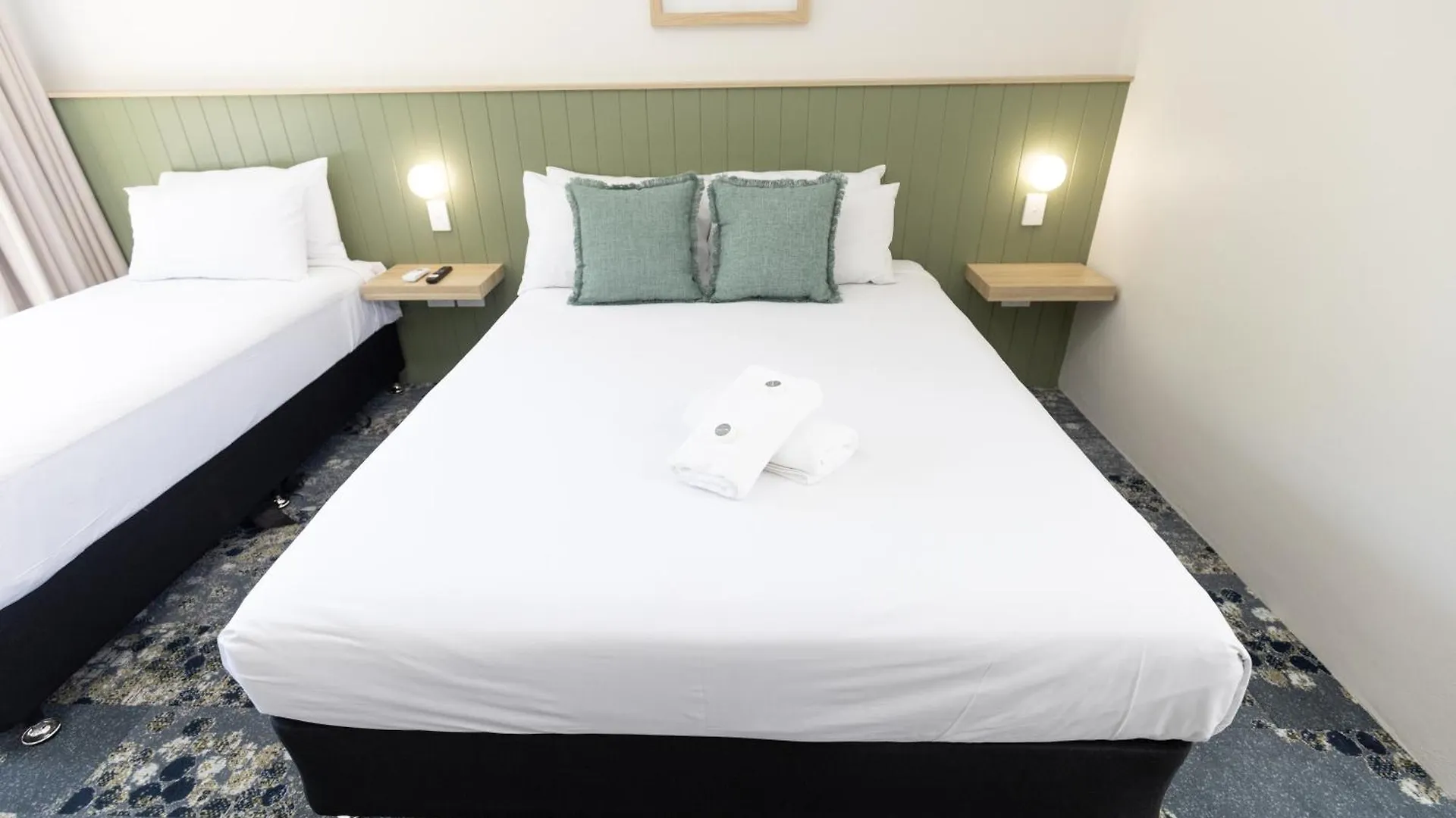 Currimundi Hotel Caloundra 0*,