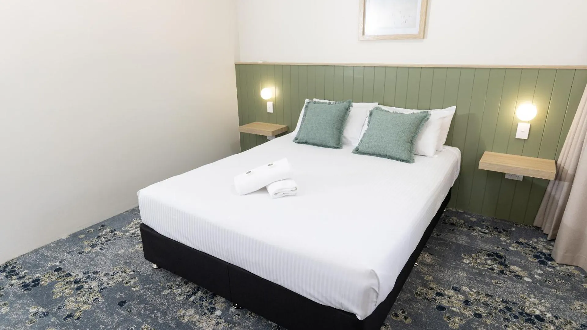 Currimundi Hotel Caloundra Motel