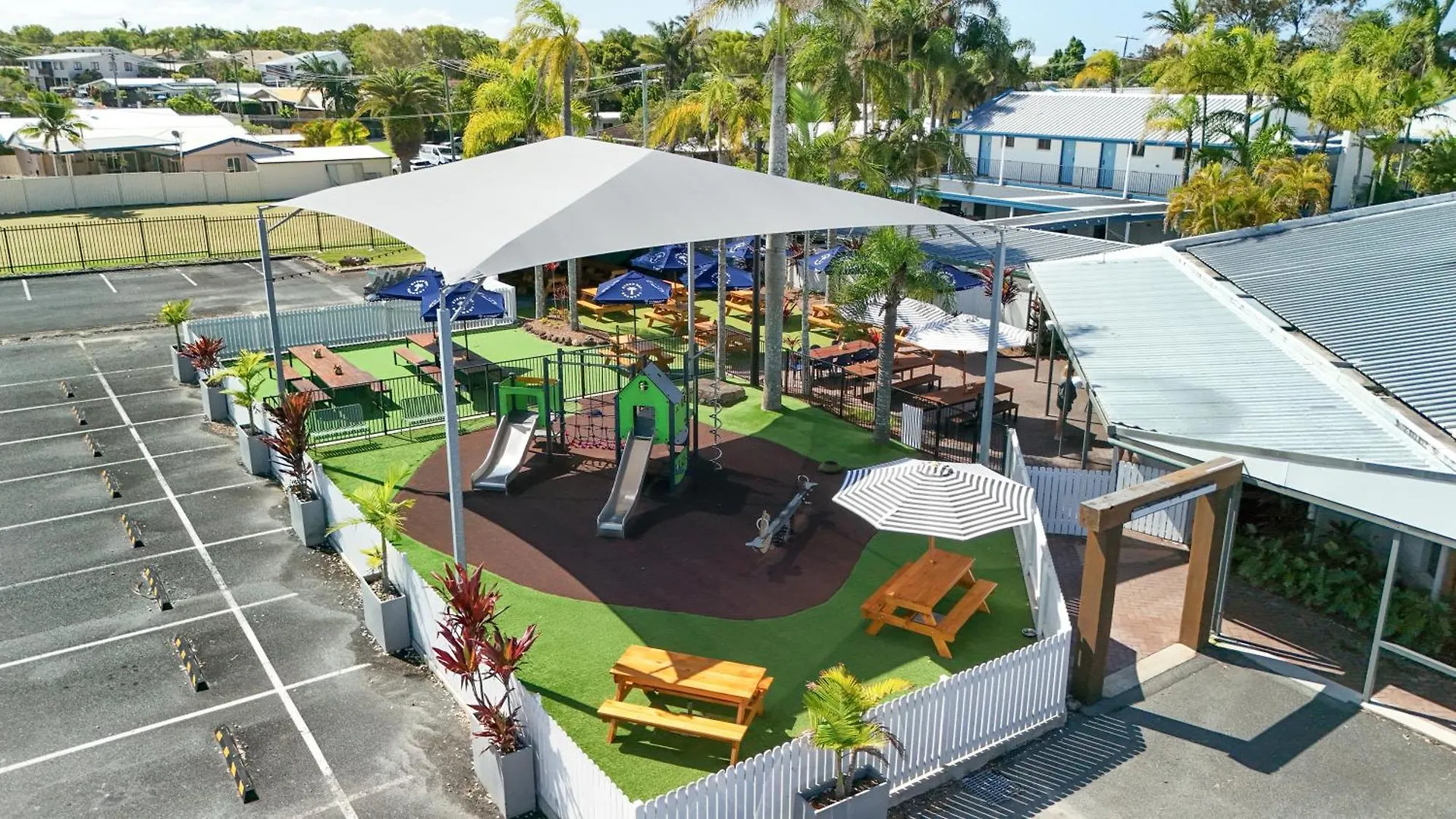 Currimundi Hotel Caloundra Motel