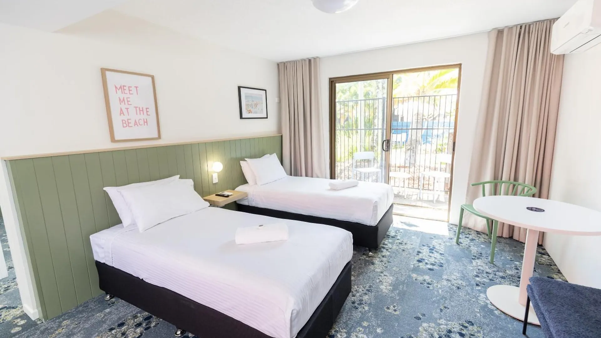 Currimundi Hotel Caloundra Motel